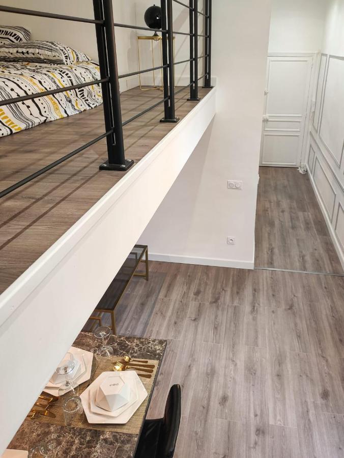 Romantique Cours Lieutaud Apartment *