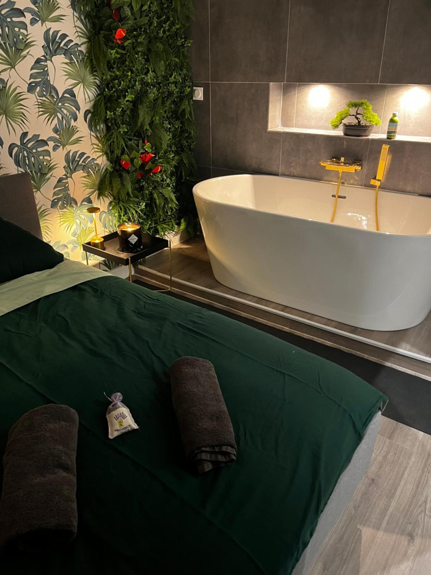 Apartment Romantique Cours Lieutaud